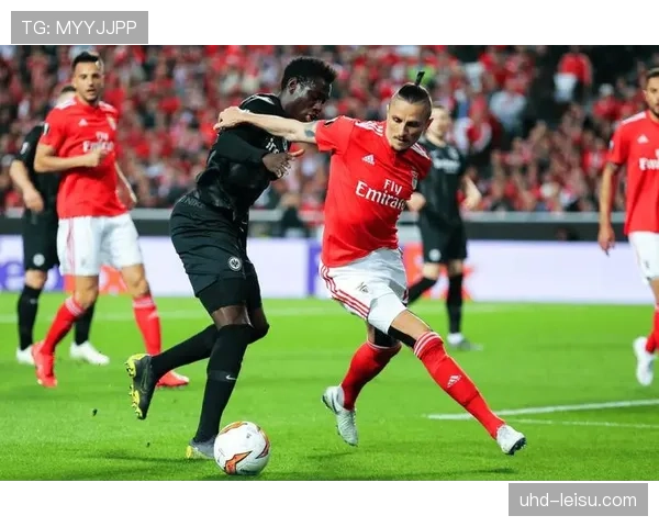 本菲卡加时赛绝杀，依靠替补边锋的底线倒三角回传